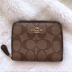 COACH SMALL ZIP AROUND WALLET IN SIGNATURE CANVAS
